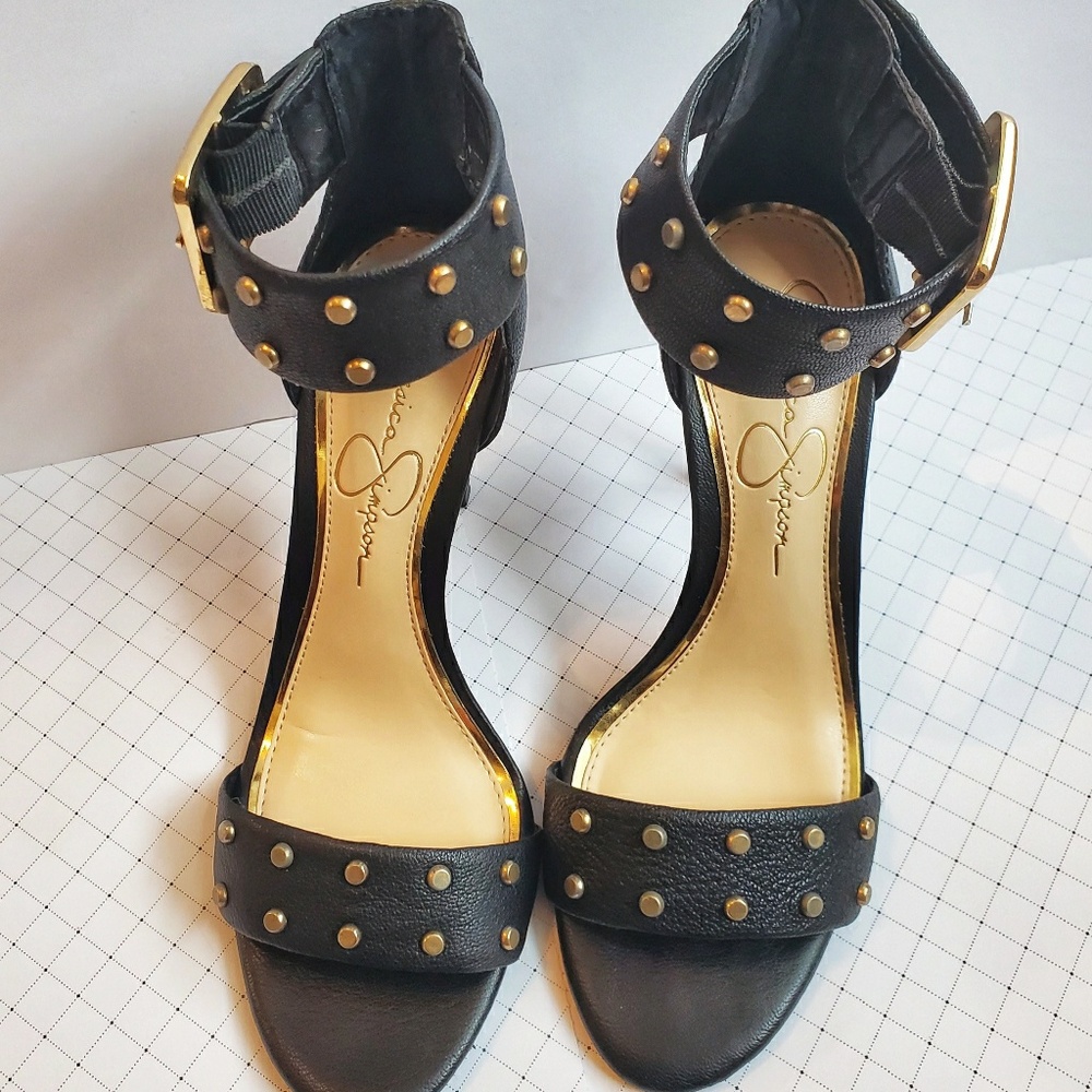 Jessica Simpson Elonna Black Studded Heels 6M/36